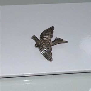 Sterling Silver dove Bird pin Brooch